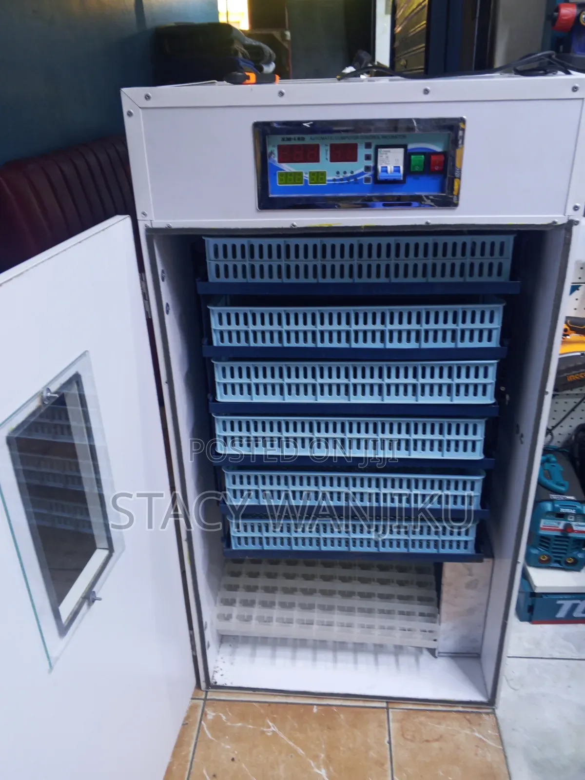 High Efficiency Incubator