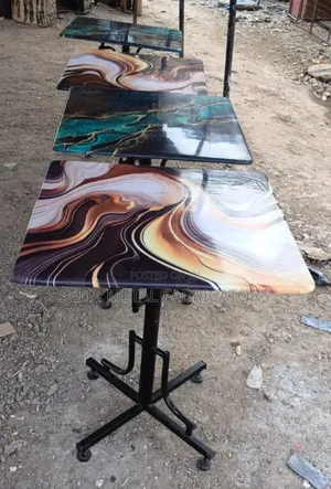 Latest Restaurant Table Design