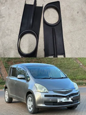 Foglight Cover Toyota Ractis Old Model 2005-2008