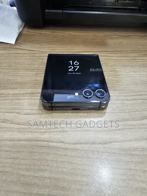 Samsung Galaxy Z Flip 5 256 GB Black