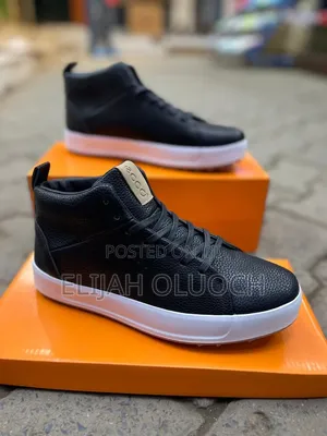 Ecco Highcut Casuals
 Sizes 40-45