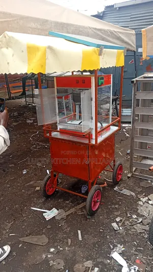 Quality Popcorn Machine With Battery Powered and Energy Saving Solar.