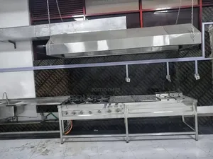 Kitchen Hood/Chimney