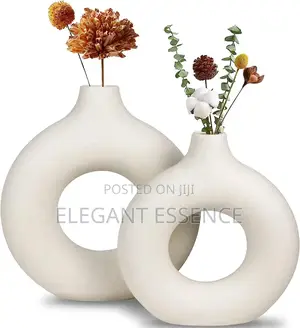 Decorative Nordic Circular Donut White Ceramic Vase*