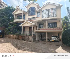5 Bedroom Apartment on Sale in Lavington, Valley Arcade