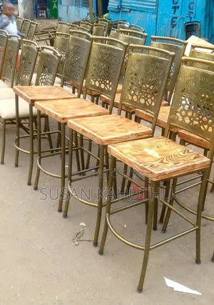 Gold Restaurant High Stools
