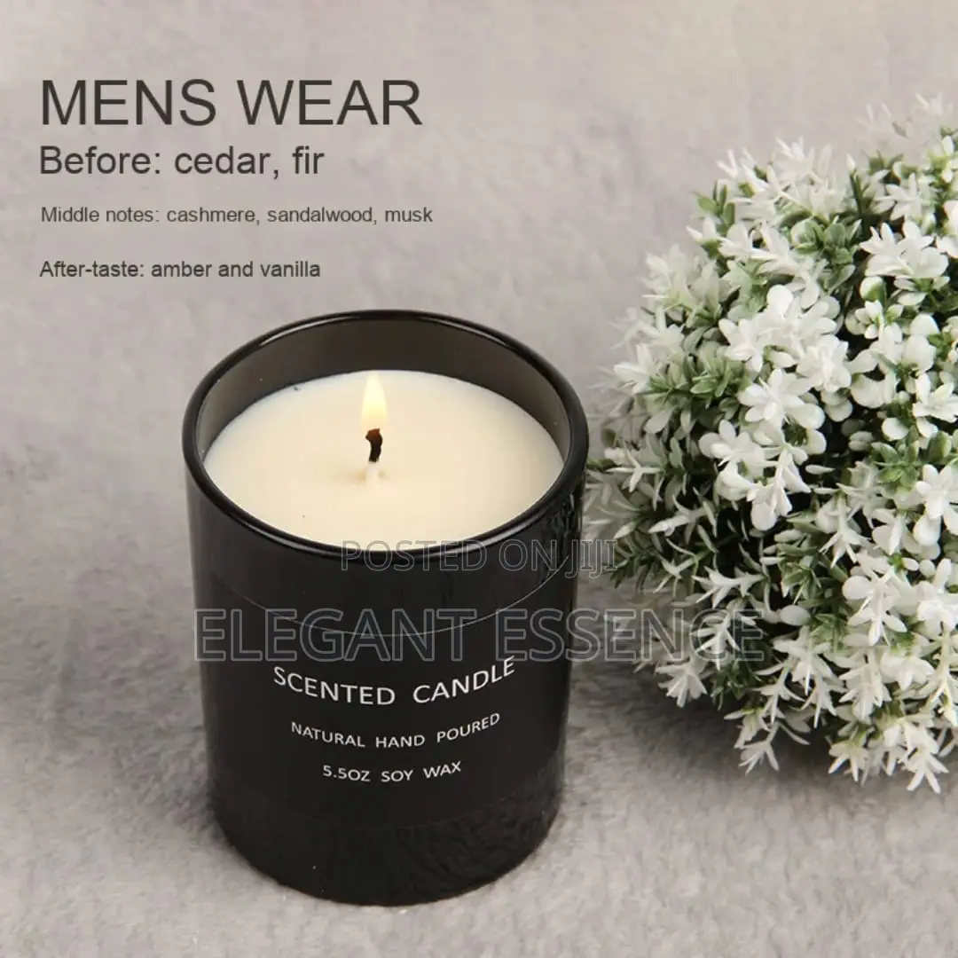 *Soy Wax Scented Candle in Glass Jar*
