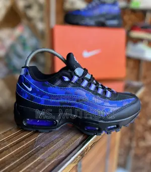 * Court Purple / Orange Camouflage Airmax-95 Size 39-45