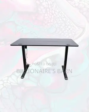 Modernize Your Office Using a Desk Clean Cable-Friendly Workspace