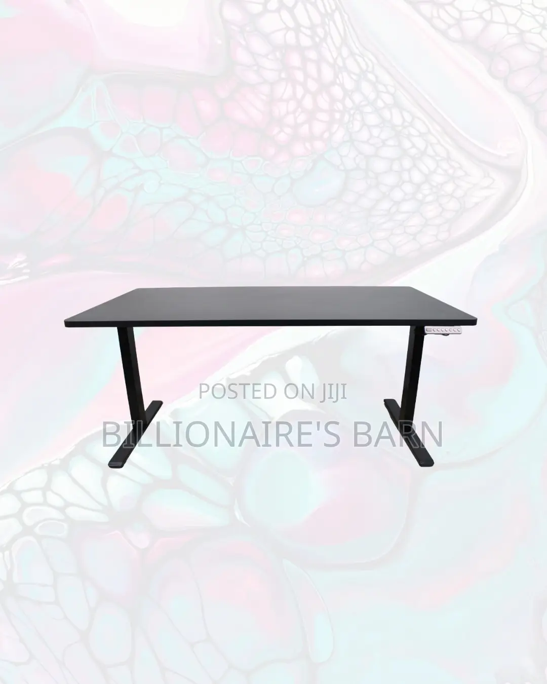 Modernize Your Office Using a Desk Clean Cable-Friendly Workspace