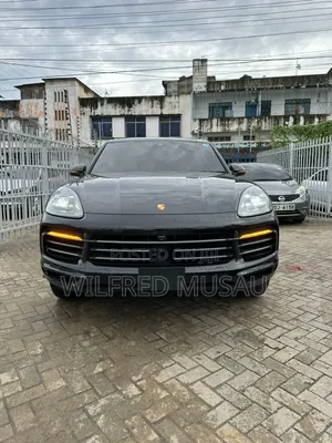 Porsche Cayenne 2018 Black