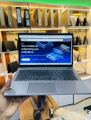 Laptop HP ZBook Firefly G8 16GB Intel Core i7 SSD 512GB