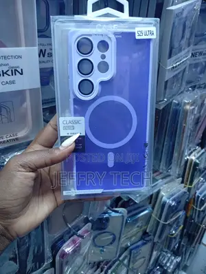 Purple Phone Case for the Samsung Galaxy S25 Ultra Featuring Magsafe