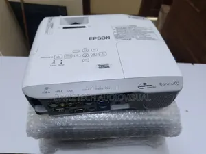 --Epson Powerlite 955wh, School Projector