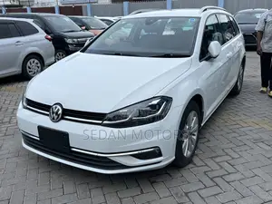 Volkswagen Golf 2019 White