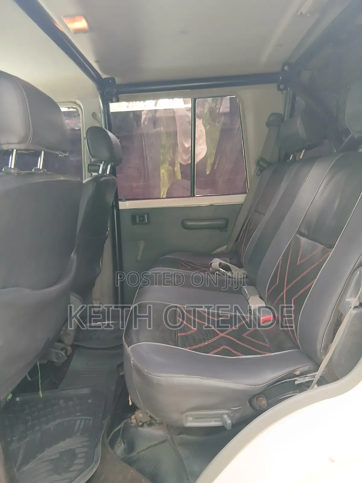 Toyota Land Cruiser 2012 White