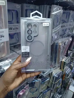 Pro Wireless Magnetic Phone Case for the Samsung Galaxy S24 Ultra.