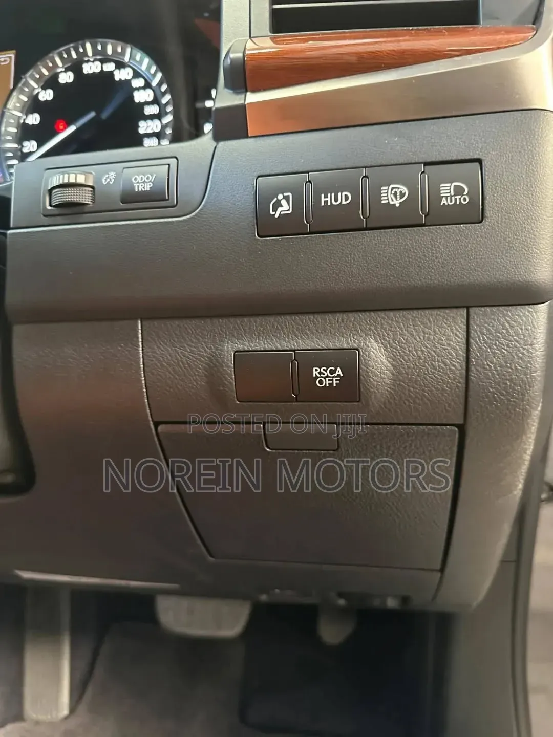 Lexus LX 570 AWD 2018 Gray