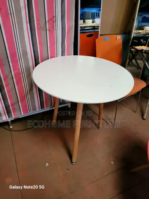 White Top Round Coffee Table