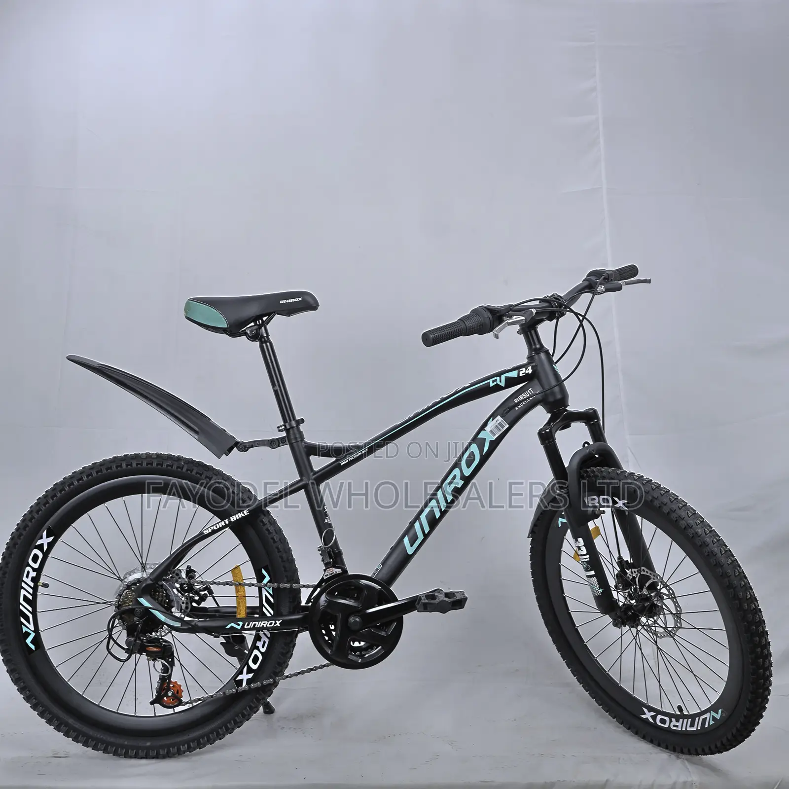 Unirox 24 Inch Mountain Bicycle – Built for Performance