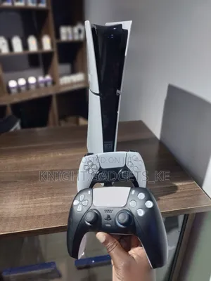 Ps 5 Slim Digital + 2 Controllers