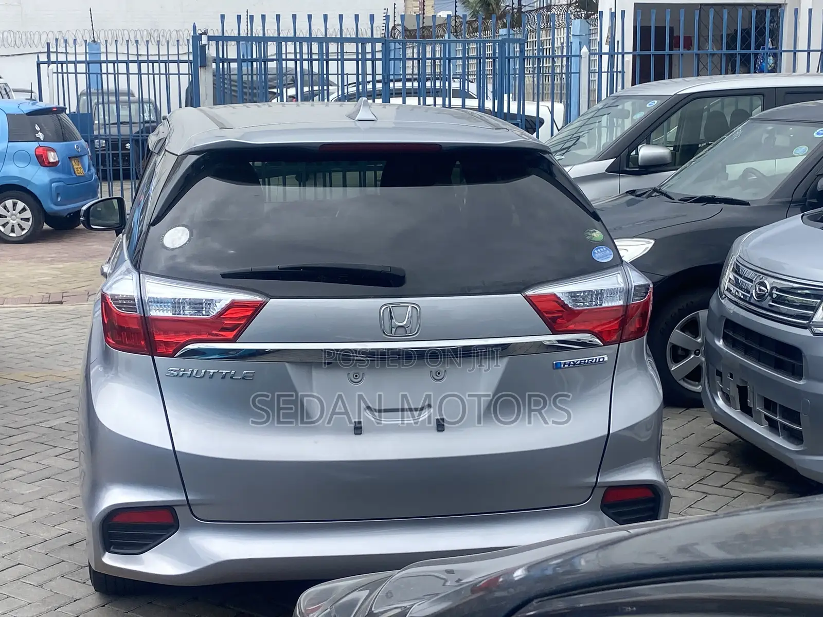 Honda Fit Shuttle 2019 Silver