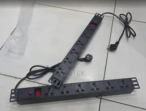19'' 6-Port Pdu With 13a Plug 6-Way Power Distribution Unit