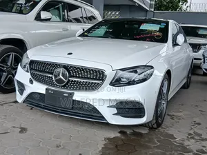 Mercedes-Benz E200 2020 White