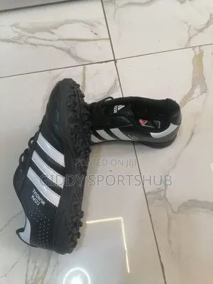 Copa Mundial Trainer Boot