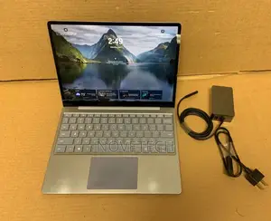 Laptop Microsoft Surface Go 16GB Intel Core i5 SSD 256GB
