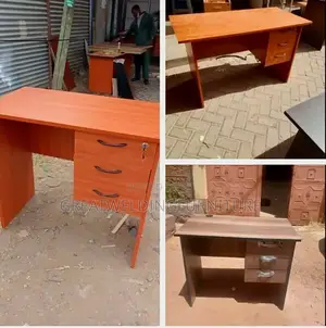 Adjustable Office Desk Hg