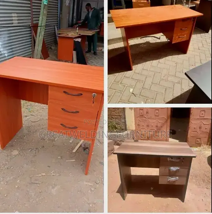 Adjustable Office Desk Hg