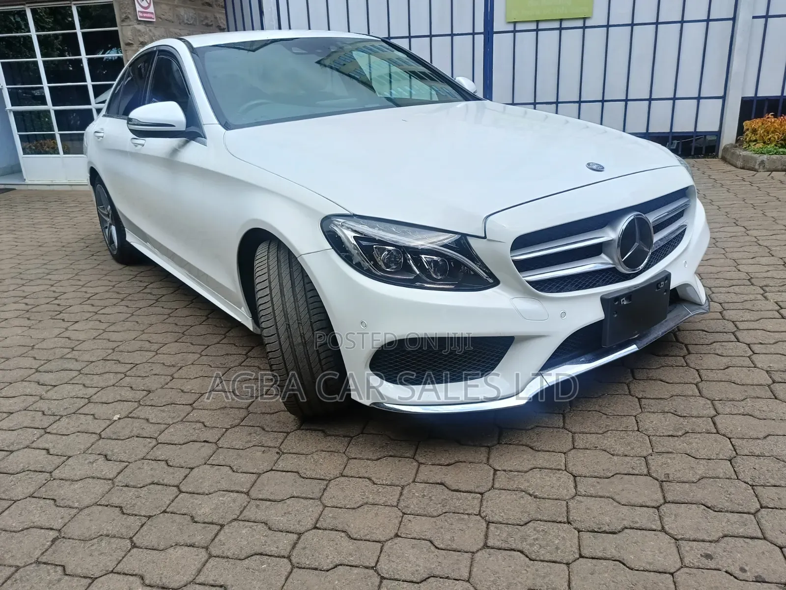 Mercedes-Benz C200 2017 White