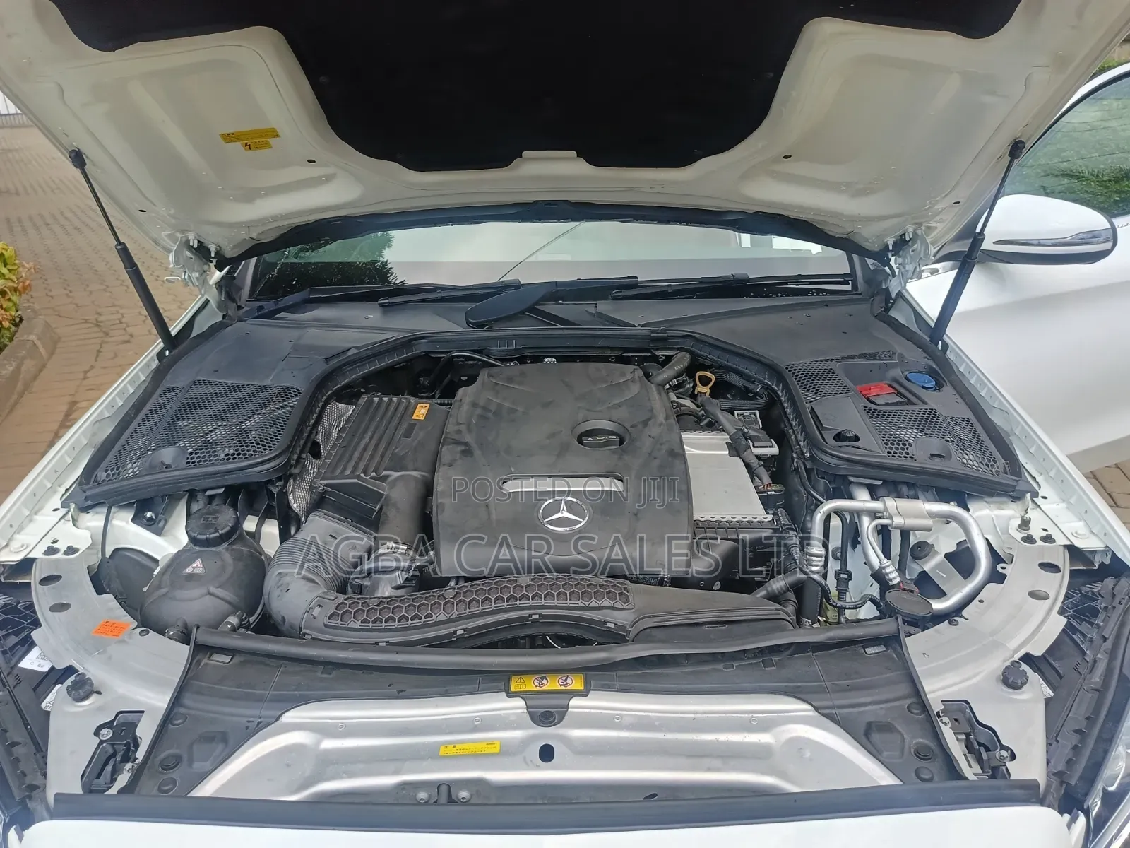 Mercedes-Benz C200 2017 White