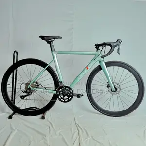 Cruztek 700 Pinner Carbon Bike – Light Green Urban Cruiser
