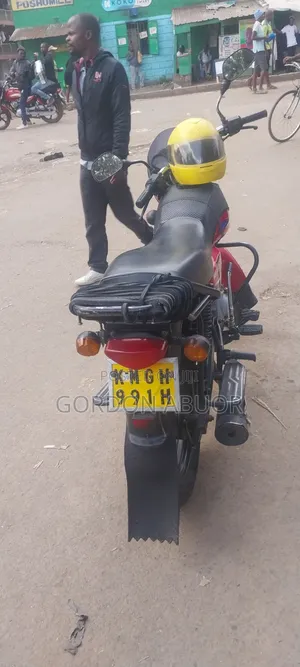 Bajaj Boxer 2024 Red