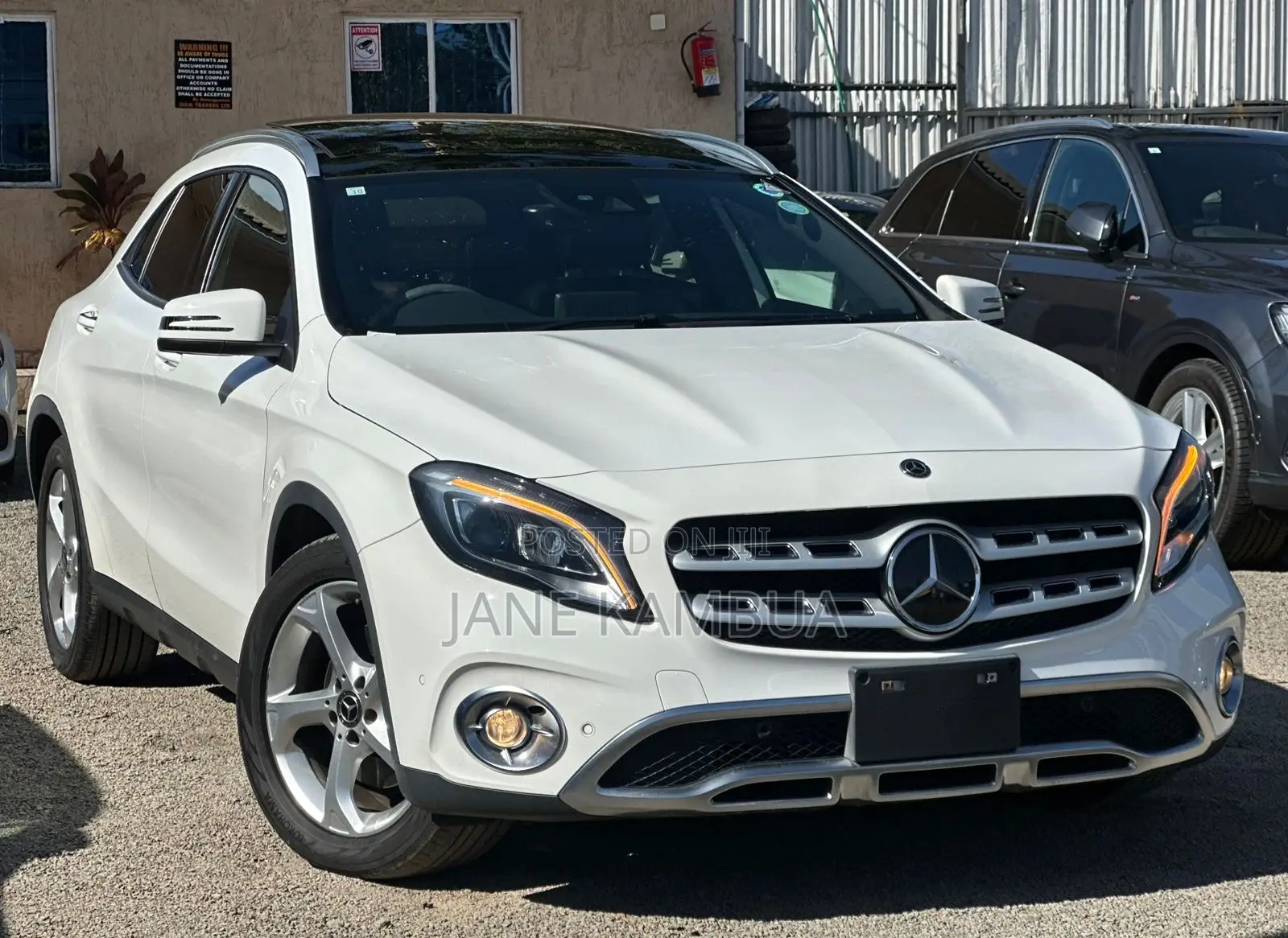 Mercedes-Benz GLA-Class 2018 Pearl