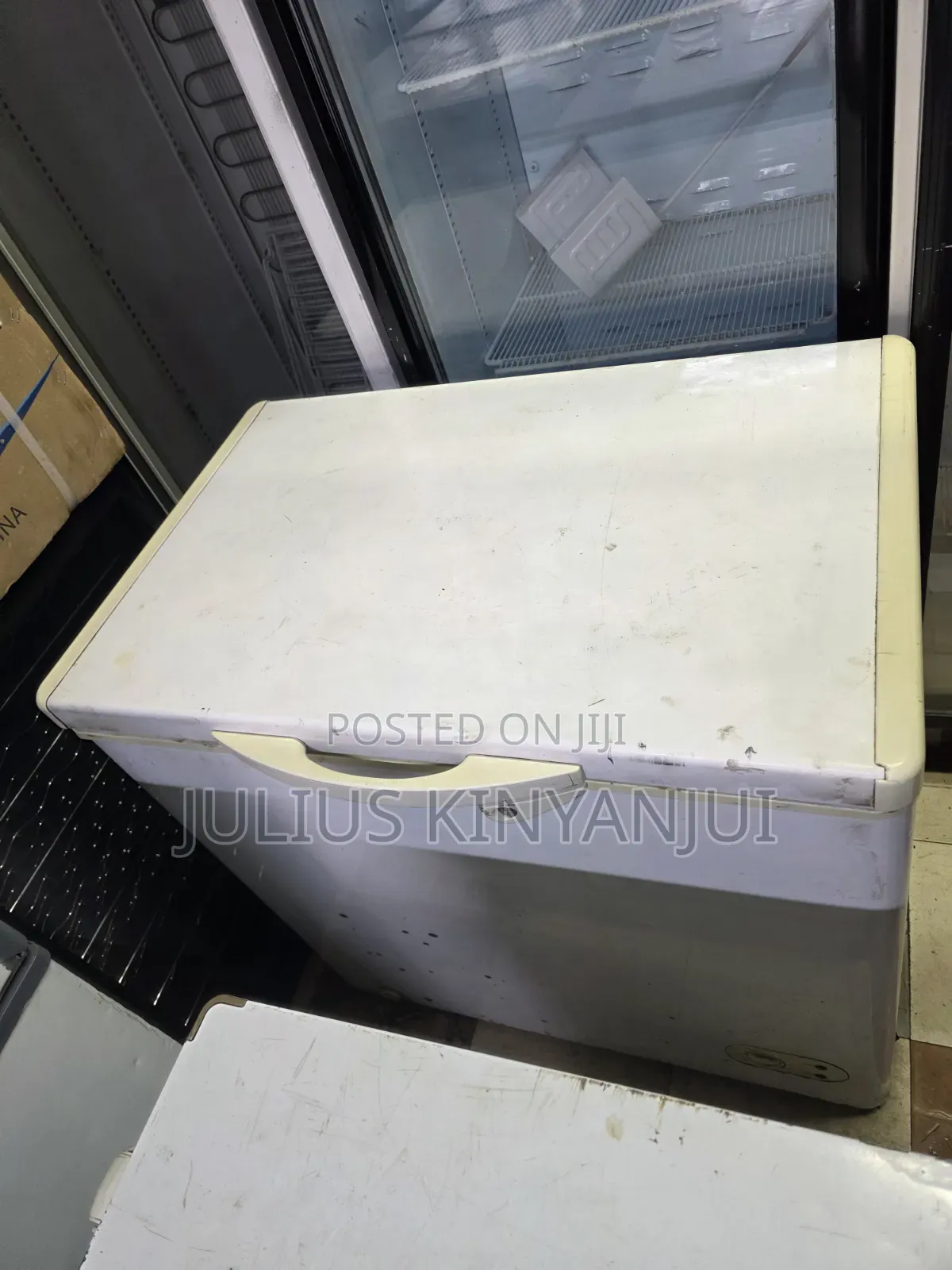 170l Solid Top Freezer