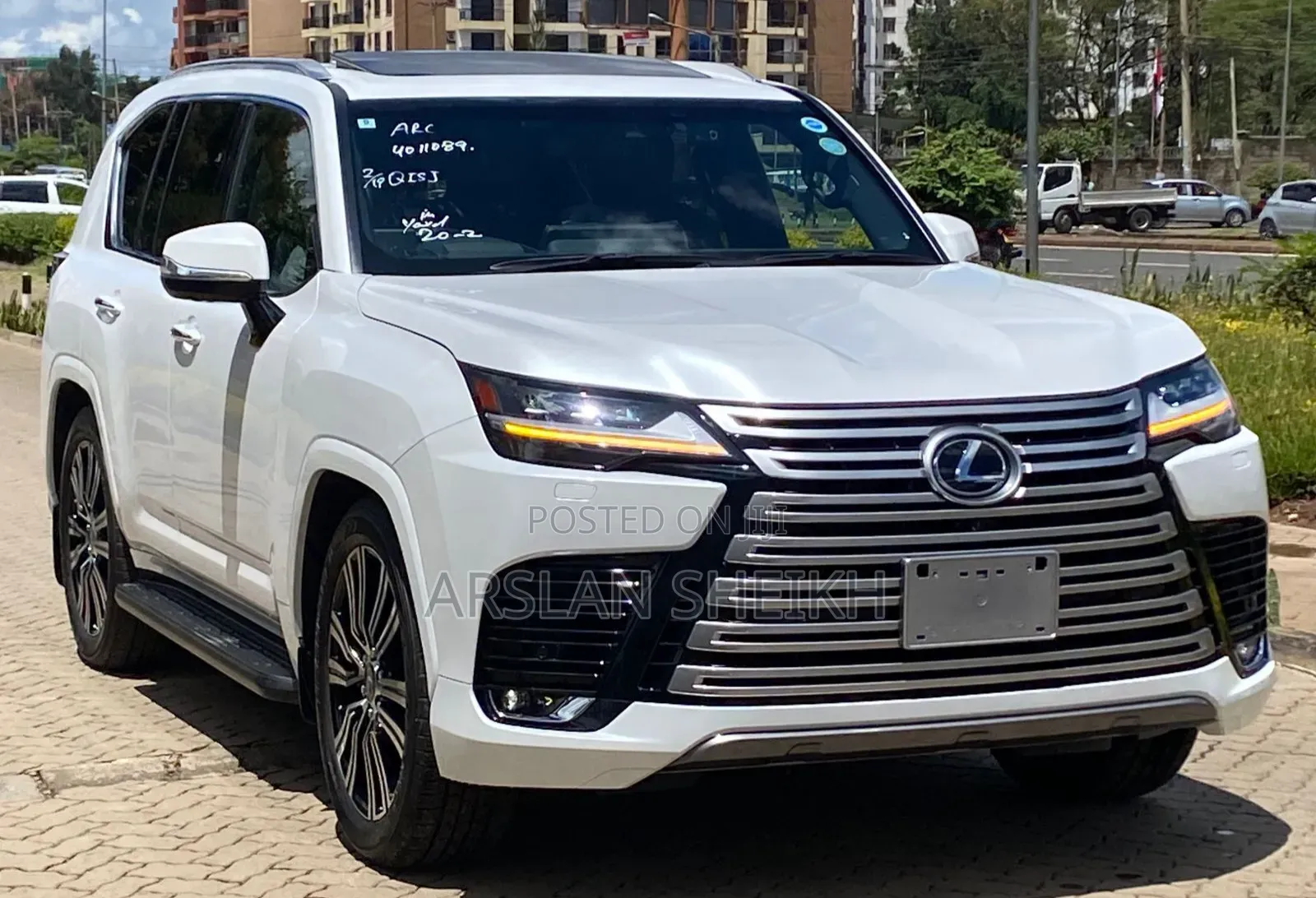 Lexus LX 600 2022 White