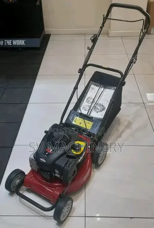 Heavy Duty Briggs and Stratton Lawn Mower 150cc