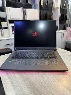 Laptop Asus ROG Strix G17 32GB Intel Core i9 SSD 1T