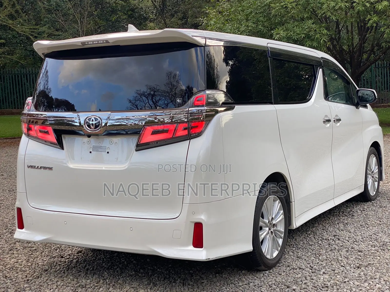 Toyota Vellfire 2019 White