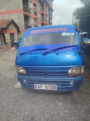 Toyota HiAce 1991 White