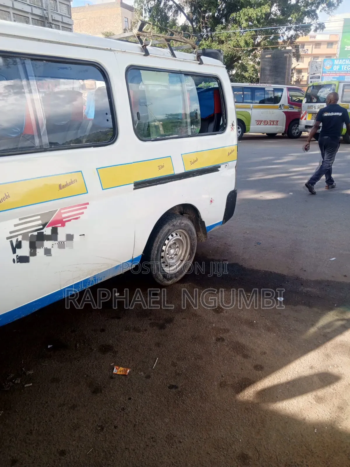 Nissan Caravan (Urvan) 2009 White