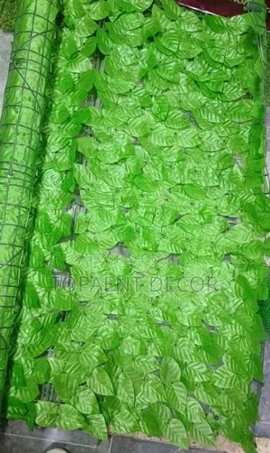 3m Roll ,Plain Leaves,Mesh Backing Artificial Privacy Fence