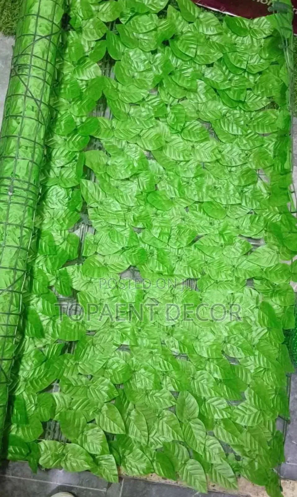 3m Roll ,Plain Leaves,Mesh Backing Artificial Privacy Fence