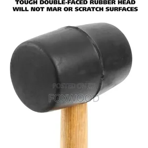 500g Black Rubber Mallet With a Wooden Handle.