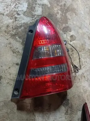 Taillight Subaru Forester Sg5 2005