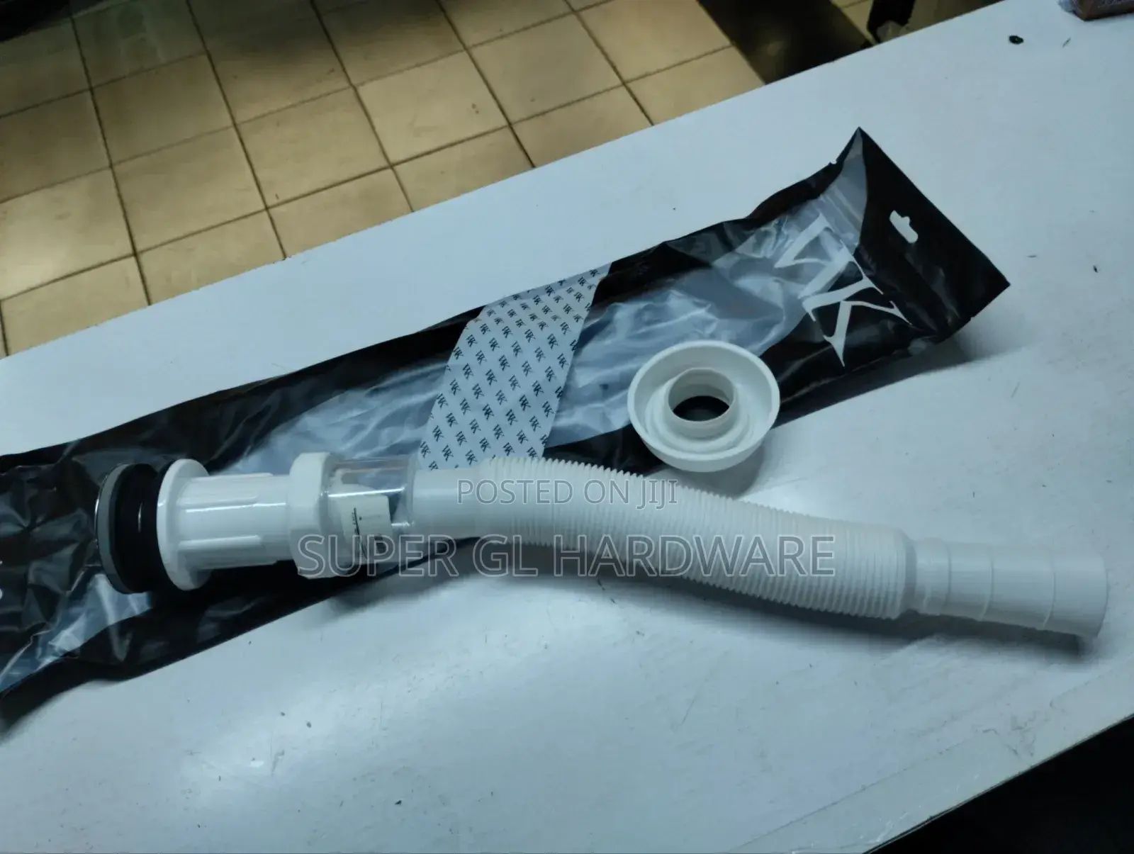 P - Trap With Pop - Up Drain
