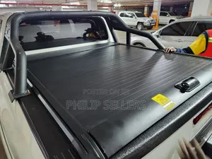 Toyota Hilux Revo,Rocco 2015-2020 Roller Lid / Manual Tonneau Cover